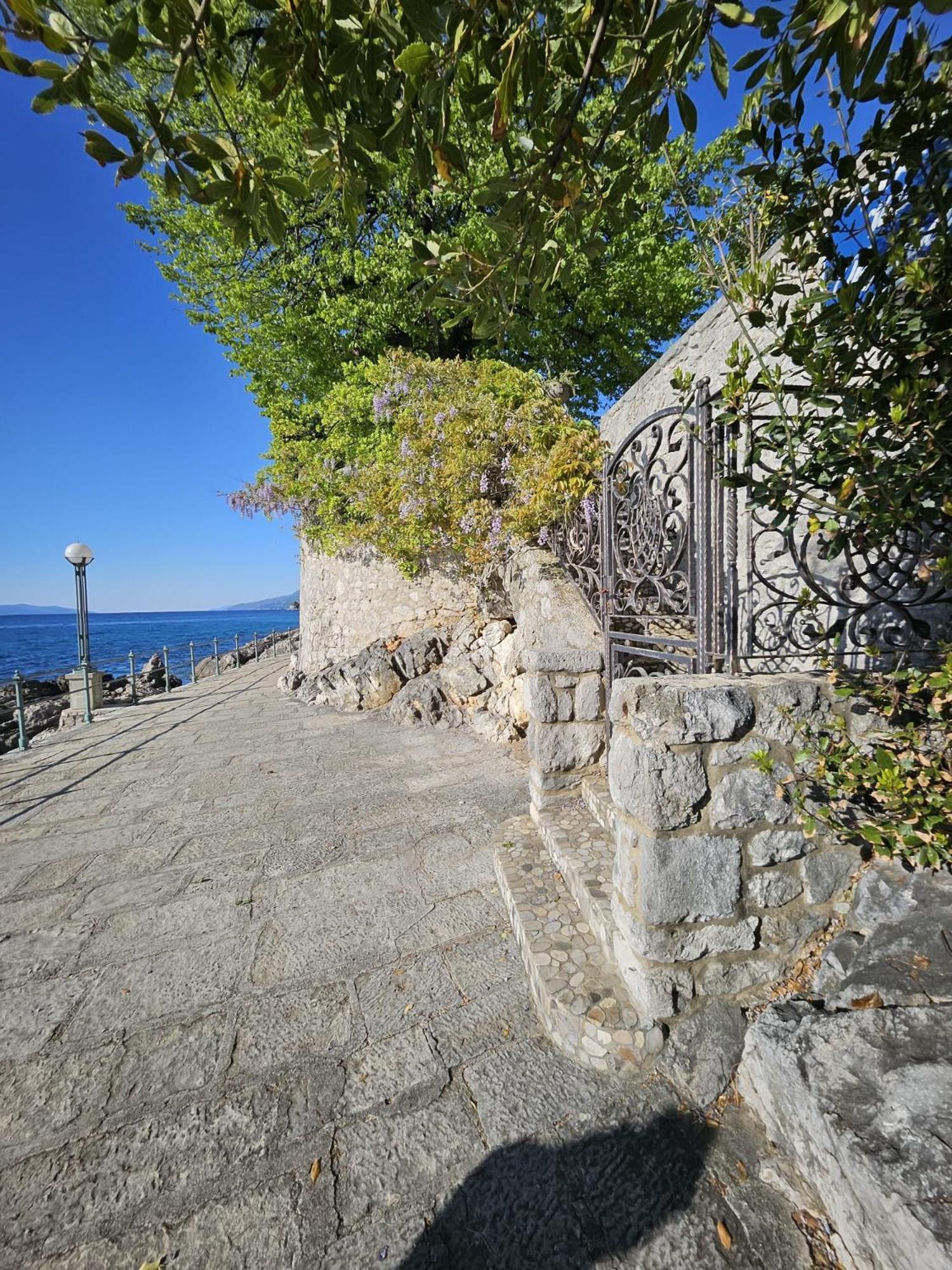 Prosecco Di Abbazia Apartment ภายนอก รูปภาพ